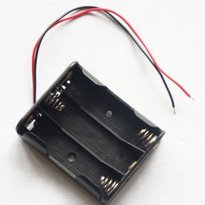 Batteriboks til 3 AA batterier uden on/off