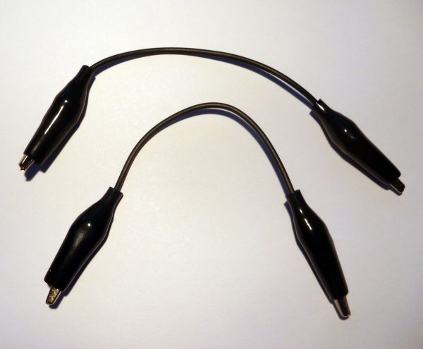 Ledning med krokodillenæb - 15 cm - Sort