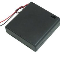 Batteriboks til 4 AA batterier med on/off