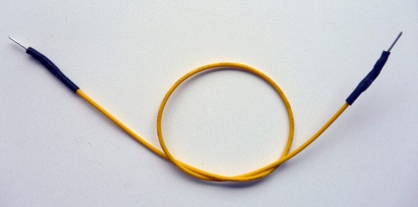 Gul ledning - m/m - 24 cm (10 stk.)