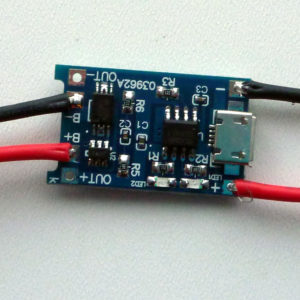 Controller - TP4056 (5V-1A) MICRO USB med ledninger til LIPO batteri og solcellepanel modul A eller modul C