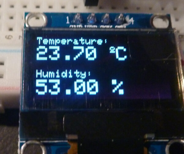 0.96″  Display Module I2C SSD1306 IIC SPI Serial 128X64 OLED (4 pins - White)